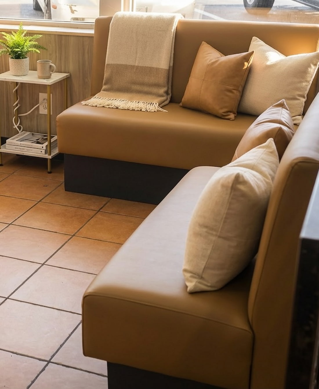 Comfortable lounge area with couches that feels like home at Polanco Laundry in Arleta, San Fernando Valley